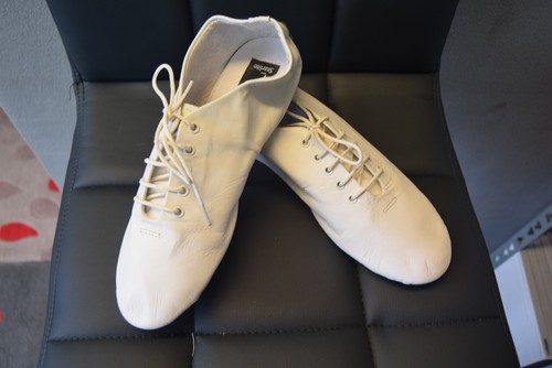 White leather split - sole, jazz